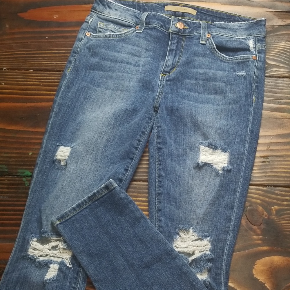 Joe's Jeans Distressed Mayra Skinny Cut